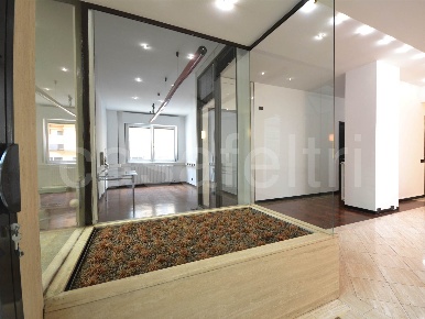 Foto Ufficio in Via S.Francesco D'Assisi 3, Bergamo Stazione di 320 m²