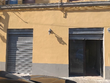 Foto Magazzino a Lastra a Signa Centro di 78 m² con 1 locali in affitto
