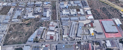 Foto Attività commerciale in Viale dell'Artiginato, Modugno di 700 m²