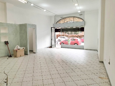 Foto Negozio a Brescia Ospedale Civile di 70 m² con 1 locali in affitto
