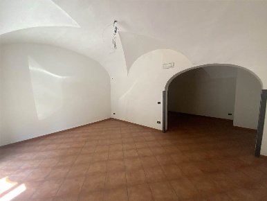 Foto Locale commerciale in Via Plebiscito  12/ 14/ 16, Catania di 108 m²