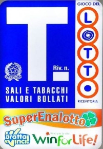 Foto Attività commerciale in Via F. Paladini 147, Caltanissetta Centro