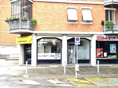 Foto Negozio in via Nullo 2/b, Parma Ospedale - Volturno di 73 m²