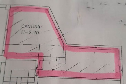 Foto Magazzino a Altamura di 17 m² con 1 locali in vendita