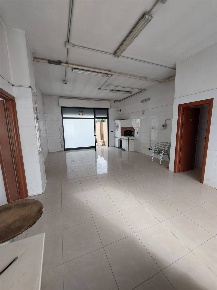 Foto Attività commerciale in via Madonna di Pompei 11/c 11/c, Grottaglie