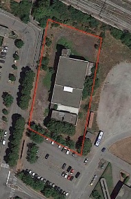 Foto Locale commerciale a Sant'Ilario d'Enza Centro di 2250 m² in vendita