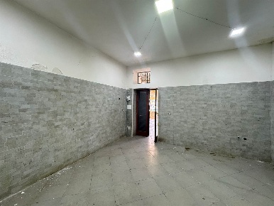 Foto Attività commerciale in VIA MADONNA DELL'ARCO, Sant'Anastasia Centro