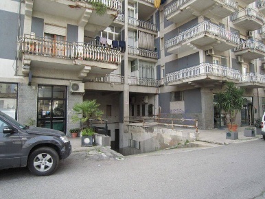 Foto Magazzino in VIA CARDUCCI, Corigliano-Rossano Rossano Stazione