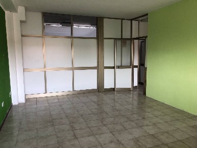 Foto Magazzino a San Giuliano Terme Ghezzano di 95 m² con 1 locali