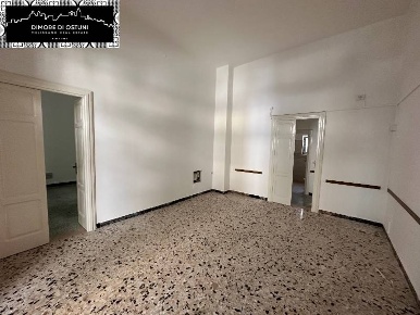 Foto Ufficio a Ostuni Via Ludovico, Corso Umberto I, Vittorio Emanuele