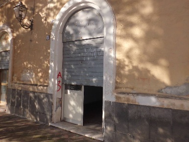 Foto Negozio in PIANO UMBERTO, Aci Catena Centro di 100 m² in vendita