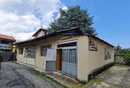Foto Magazzino in Via Galileo Galilei 31, Biella Centro Storico di 150 m²