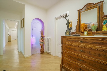 Foto Appartamento a Montecatini-Terme di 199 m² con 7 locali in vendita