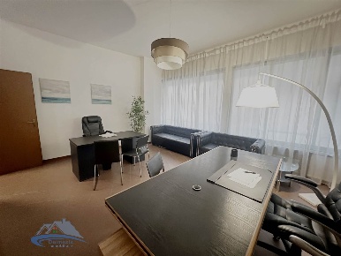 Foto Ufficio in CORSO TACITO  20, Terni Centro Storico di 106 m² in vendita