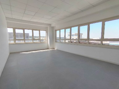 Foto Ufficio a Monterotondo Monterotondo Scalo di 300 m² in affitto