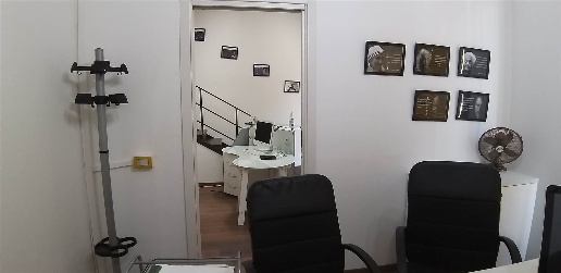 Foto Locale commerciale in viale della pace  109, Grosseto Regioni di 65 m²