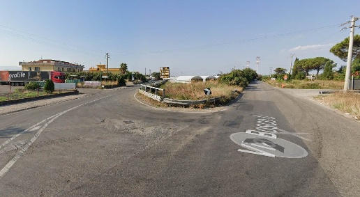Foto Ufficio in Via Santa Chiarella 3, Eboli Centro di 123 m² con 4 locali