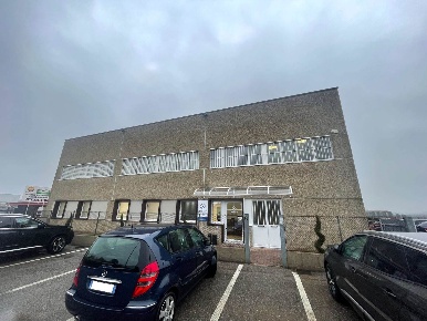 Foto Ufficio in Via Consorziale della Cassinetta 6, Ceriano Laghetto