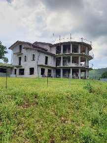 Foto Attività commerciale in Colle Ponzio, Falvaterra di 899 m² in vendita
