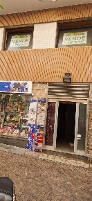 Foto Negozio a Salerno Centro di 35 m² con 1 locali in vendita