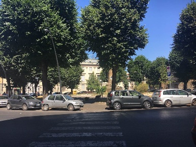 Foto Ufficio a Firenze Campo di Marte di 1630 m² in vendita