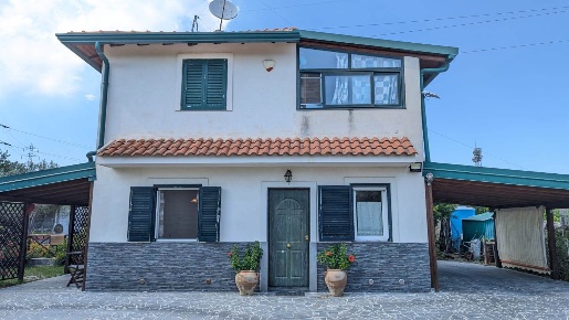 Foto Villa unifamiliare in VIA TROPEA, Aci Sant'Antonio di 80 m² in vendita