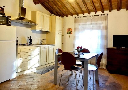 Foto Attività commerciale a San Quirico d'Orcia Centro di 350 m² in vendita