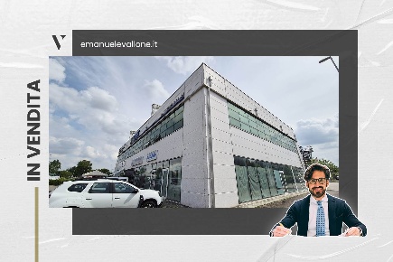 Foto Negozio a Reggio nell'Emilia Fogliano - Due Maestà di 100 m²