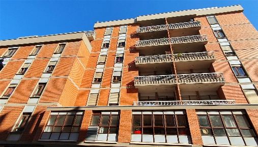 Foto Ufficio in Via Tigellio 24, Cagliari Stampace di 96 m² con 2 locali