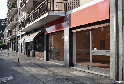 Foto Negozio a Biella Chiavazza di 50 m² con 2 locali in vendita