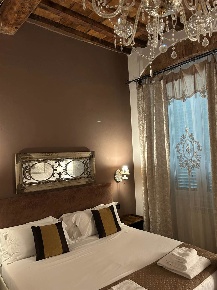 Foto Hotel a Firenze Signoria - Uffizi di 190 m² con 8 locali in vendita
