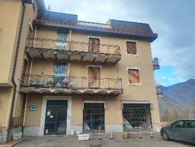 Foto Attività commerciale a Cantalupo Ligure Centro di 200 m² in affitto
