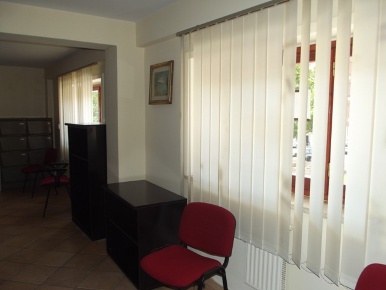 Foto Ufficio in Piazza Francesco Pizzo, Marsala Centro Urbano di 90 m²