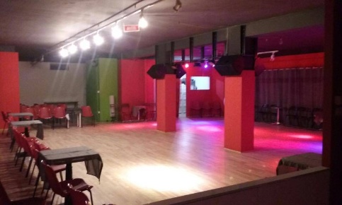 Foto Attività commerciale in Via S. Erasmo, Caserta Casertavecchia - Casola