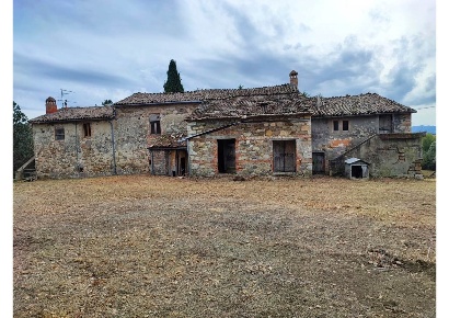 Foto Cessione attività a Magione Centro di 1848 m² con 8 locali in vendita