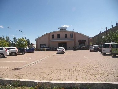 Foto Locale commerciale a Torrita di Siena Centro di 97 m² in vendita