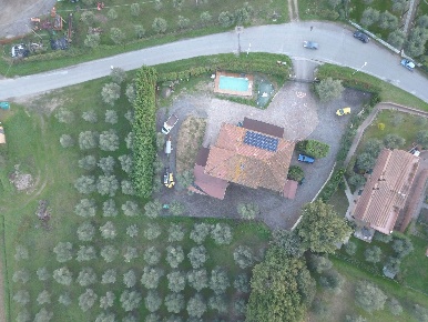 Foto Cessione attività a Castelnuovo Berardenga di 1176 m² con 10 locali
