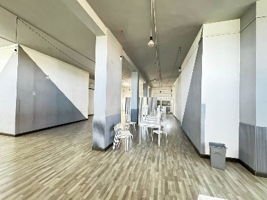 Foto Attività commerciale in VIA ROMANI, Sant'Anastasia di 350 m²