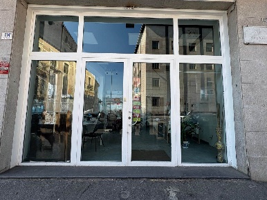 Foto Attività commerciale in Via Firenze 114, Catania di 35 m² con 1 locali