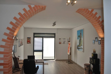 Foto Negozio a Livorno Pontino - Bastia di 40 m² con 1 locali in vendita