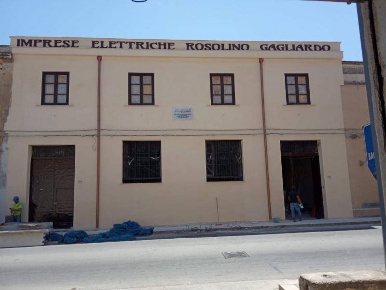 Foto Negozio in Via Rammacca 142/144, Bagheria Centro di 250 m² in affitto