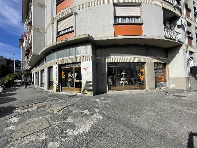 Foto Negozio a La Spezia Bragarina di 108 m² con 2 locali in vendita