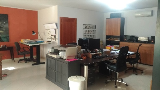 Foto Ufficio a Bovolone Centro di 80 m² con 3 locali in vendita