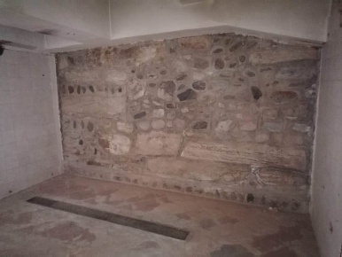 Foto Negozio in Via Simone Furnari 21/B, Reggio di Calabria Centro Storico