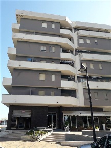 Foto Locale commerciale in Via Andrea Doria, San Salvo Salvo Marina