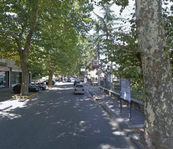 Foto Negozio a Atripalda di 240 m² in affitto