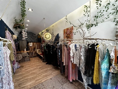 Foto Negozio in Gabriele Rossetti 9, Vasto di 35 m² con 2 locali in affitto