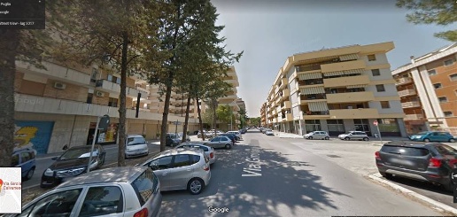 Foto Locale commerciale in via calvanese, Foggia di 130 m² con 2 locali