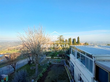 Foto Ristorante a Coriano di 447 m² in vendita