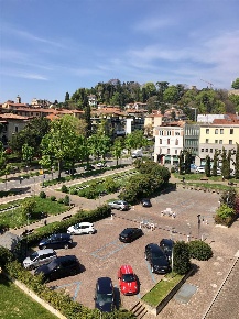 Foto Ufficio in Piazzale della Repubblica  1, Bergamo Centro di 149 m²